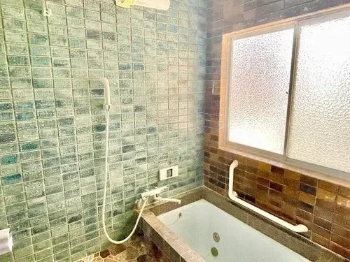 Ehime Prefecture Imabari City 10DK Property (15)
