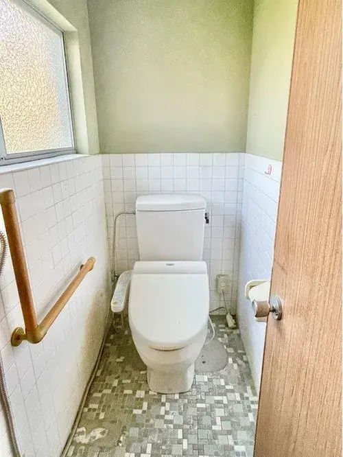 Ehime Prefecture Imabari City 10DK Property (16)