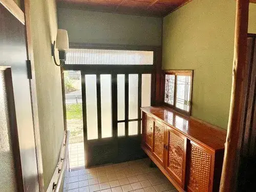 Ehime Prefecture Imabari City 10DK Property (8)