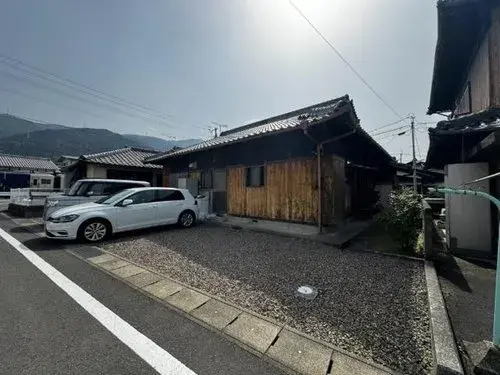 Propriété 6DK
Ville de Shikokuchuo
Préfecture d'Ehime (3)