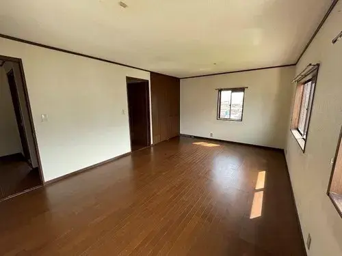 طابقين مدينة Niihama محافظة Ehime (3)