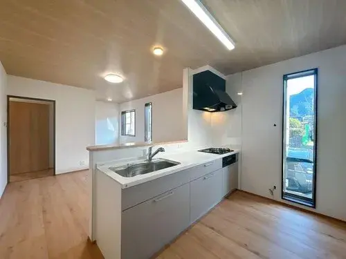 4LDK+S Property Niihama City Ehime Prefecture (13)
