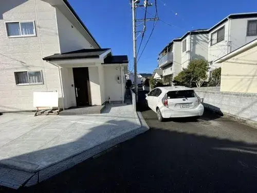 Slide 4