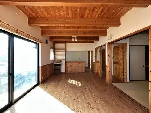 Casa independiente en la ciudad de Saijo, Prefectura de Ehime (2)