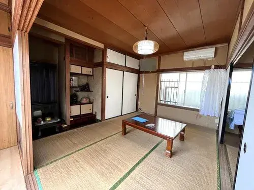 Slide 9