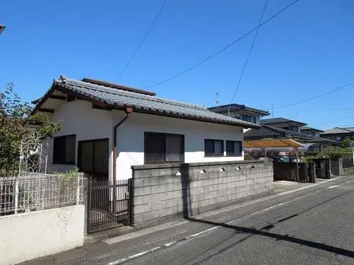 Akiya in Dazaifu