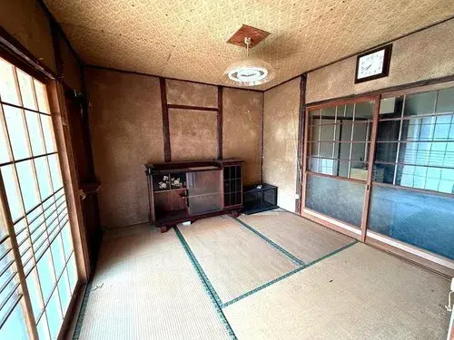 Slide 4