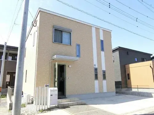 Akiya in Ōmura