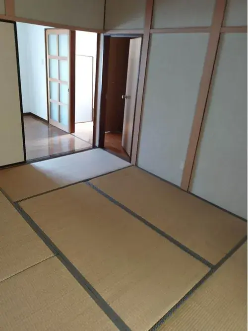 Slide 4