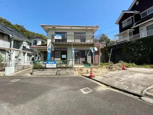 Akiya in Sasebo