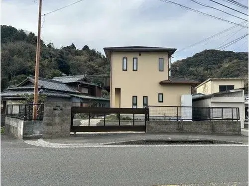 Slide 0
