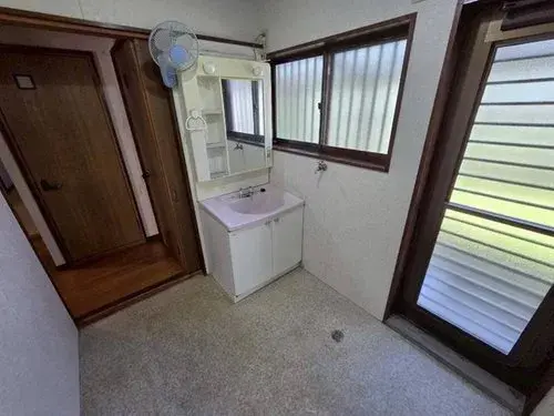Oita Prefecture Tsukumi City 4LDK Property (14)