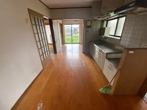 Miyazaki Prefecture Miyakonojo City Single-Family Home (3)