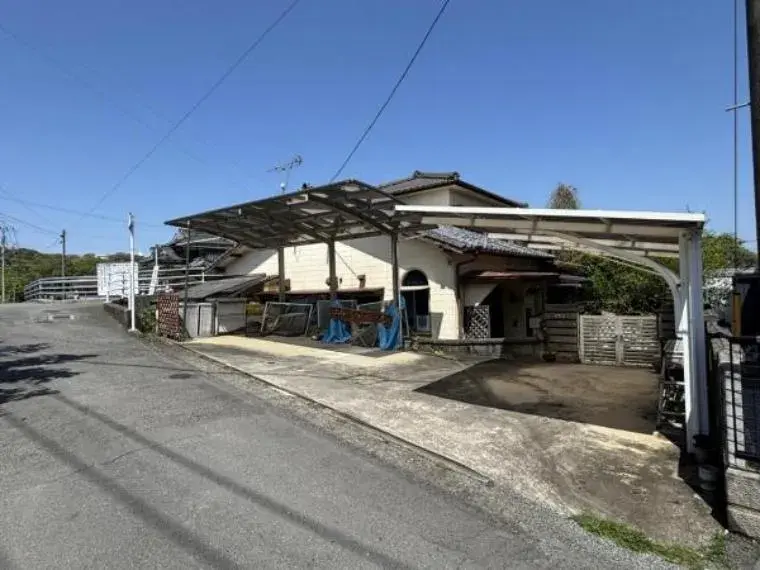 Akiya in Omuta
