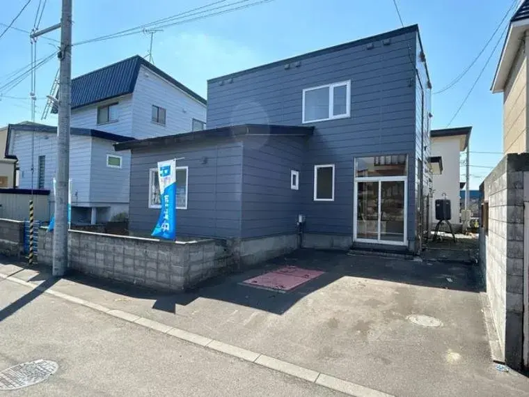 Akiya in Ebetsu