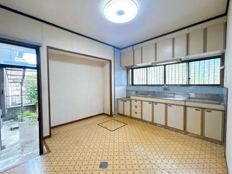 5DK Property in Ibusuki City, Kagoshima Prefecture (28)
