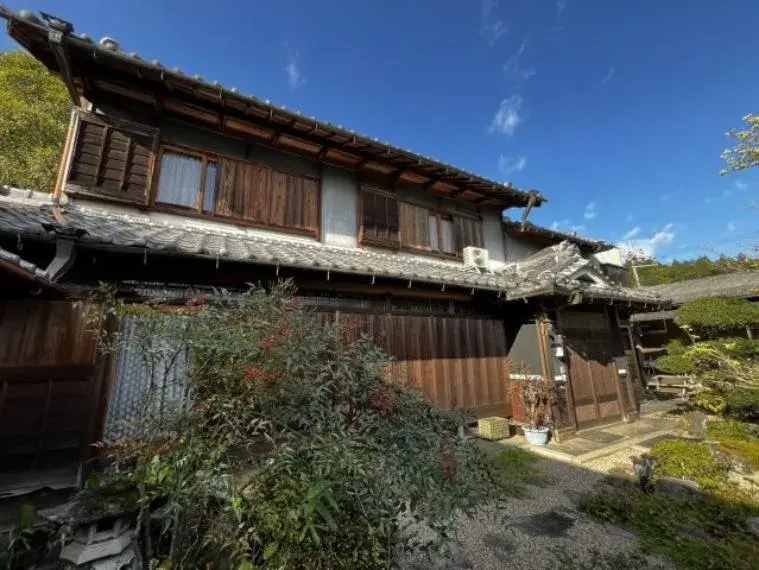 Akiya in Uda