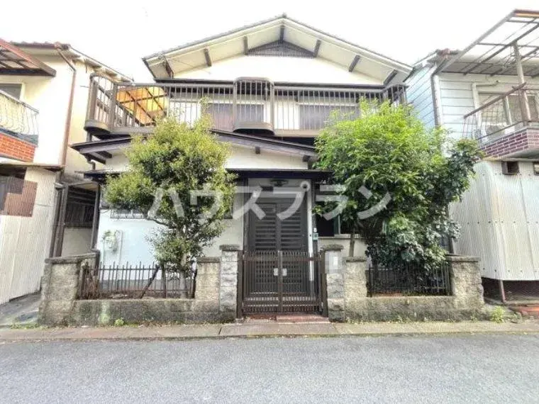 Akiya in Neyagawa