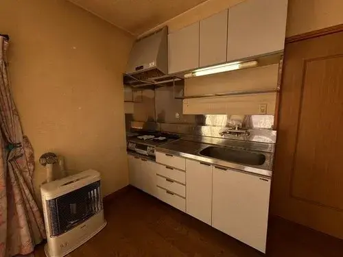 Hokkaido Asahikawa City 2-Bedroom Property (12)