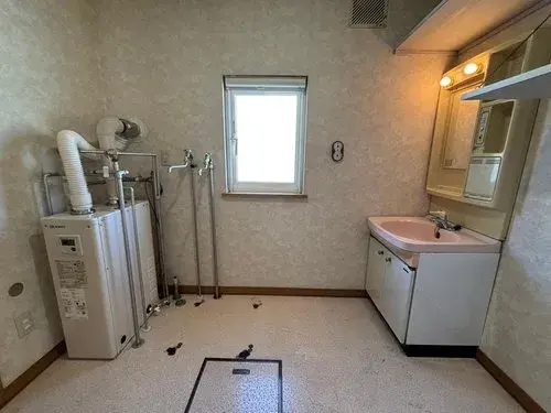 Hokkaido Asahikawa City 2-Bedroom Property (13)