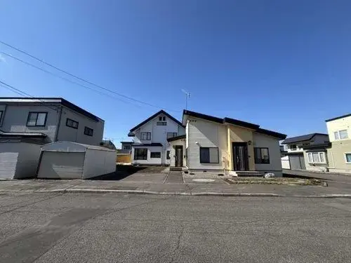 Hokkaido Asahikawa City 2-Bedroom Property (4)
