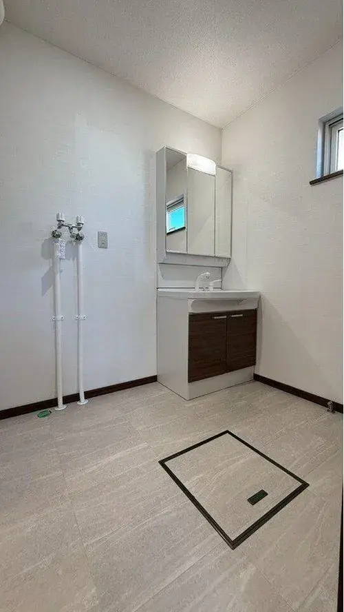 5LDK Property Takasu-cho Hokkaido (11)