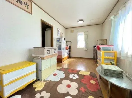LDK 18 Tatami Mats 2-Story Property Sapporo City Hokkaido (4)
