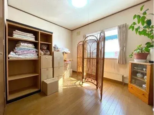 LDK 18 Tatami Mats 2-Story Property Sapporo City Hokkaido (5)