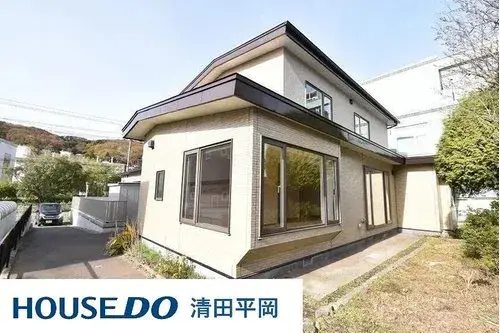 Akiya in Muroran