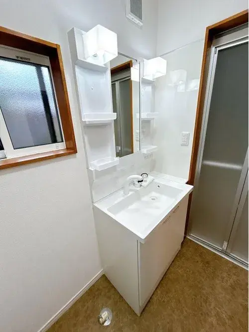 Iwate Oshu 2LDK Property (14)