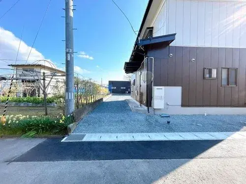 Iwate Oshu 2LDK Property (4)