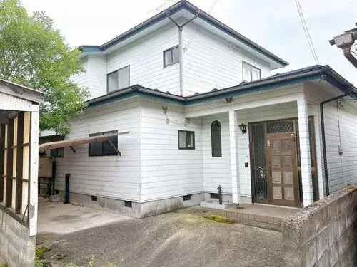 Akiya in Ōsaki
