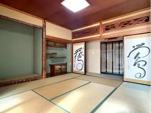 2-Story LDK Over 18-Tatami Property Akita City Akita Prefecture (5)