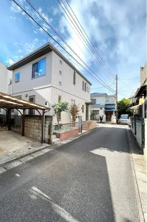 Akiya in 越谷市