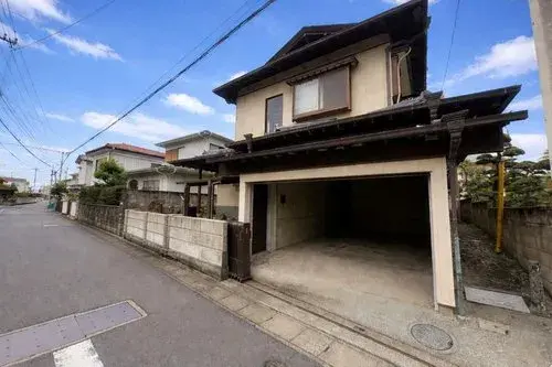 Akiya in Konosu