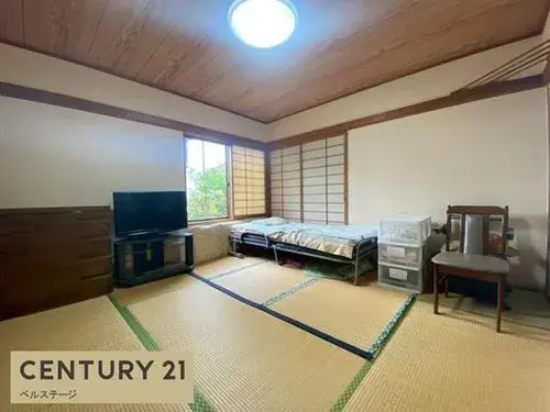 Slide 7