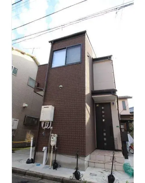Akiya in Komae