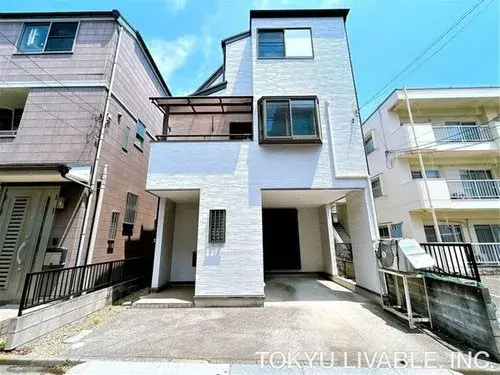 Akiya in Tachikawa