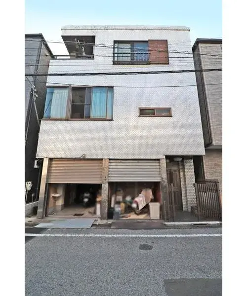 Akiya in Adachi Ward