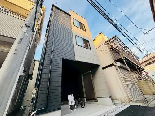 Akiya in Adachi Ward