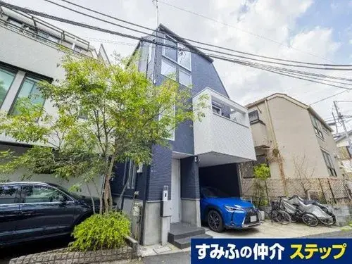 Akiya in Minato Ward