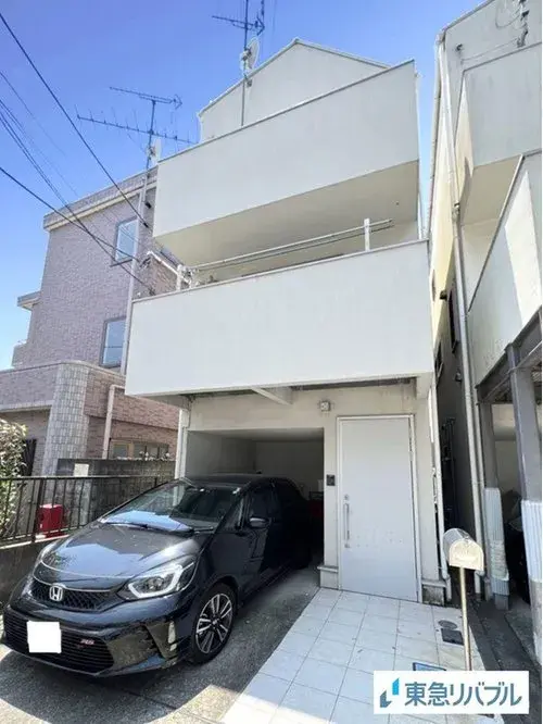 Akiya in Kawasaki