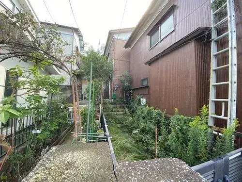 Akiya in Yokohama