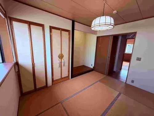 Toyama Prefecture Takaoka City 10LDKK+3S Property (14)