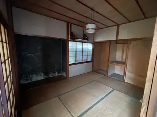 Slide 4