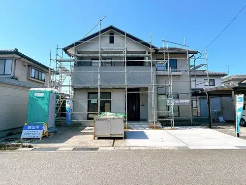 Akiya in Namerikawa