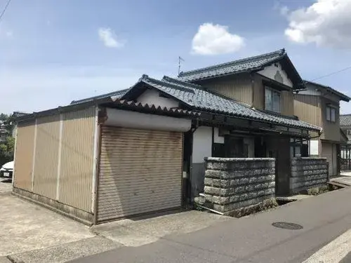 Akiya in Echizen