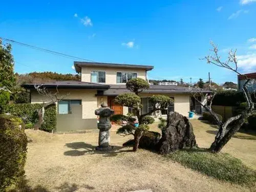 Akiya in Itō