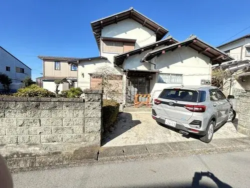 Akiya in Numazu