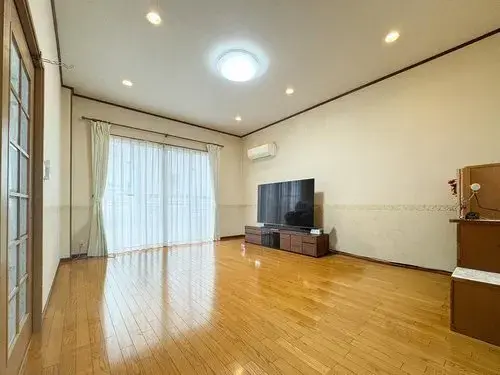 Akiya in Nagoya